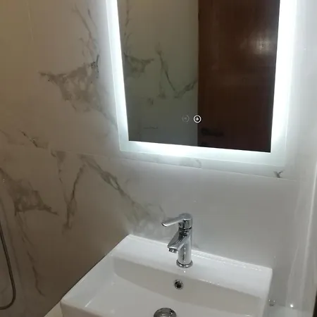 Archipelagos House شقة سيفيري